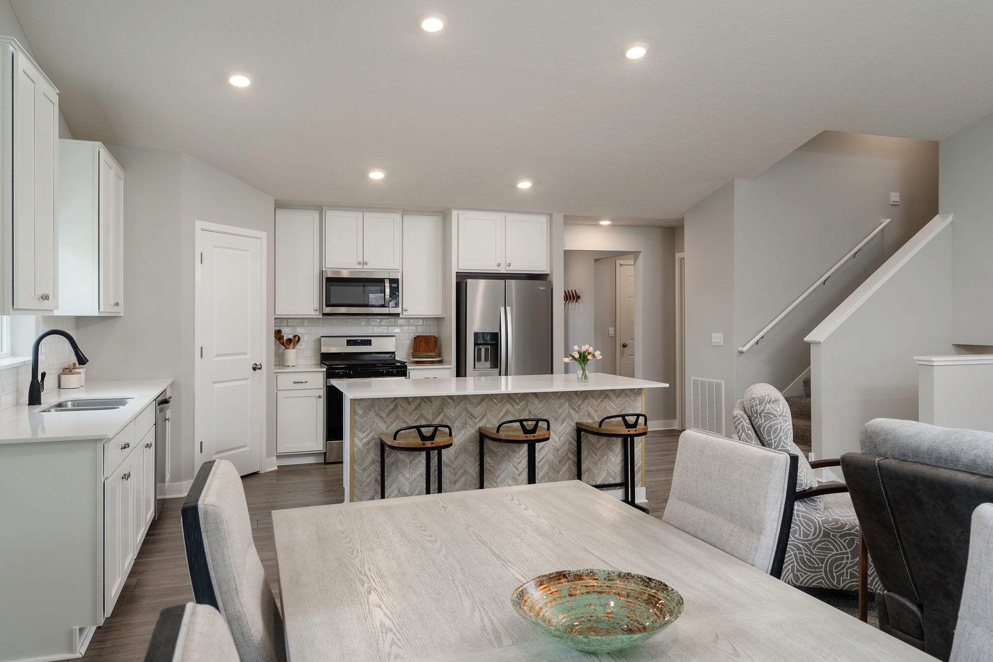 Beautifully Updated Dayton Home with Modern Finishes - 物件實景
