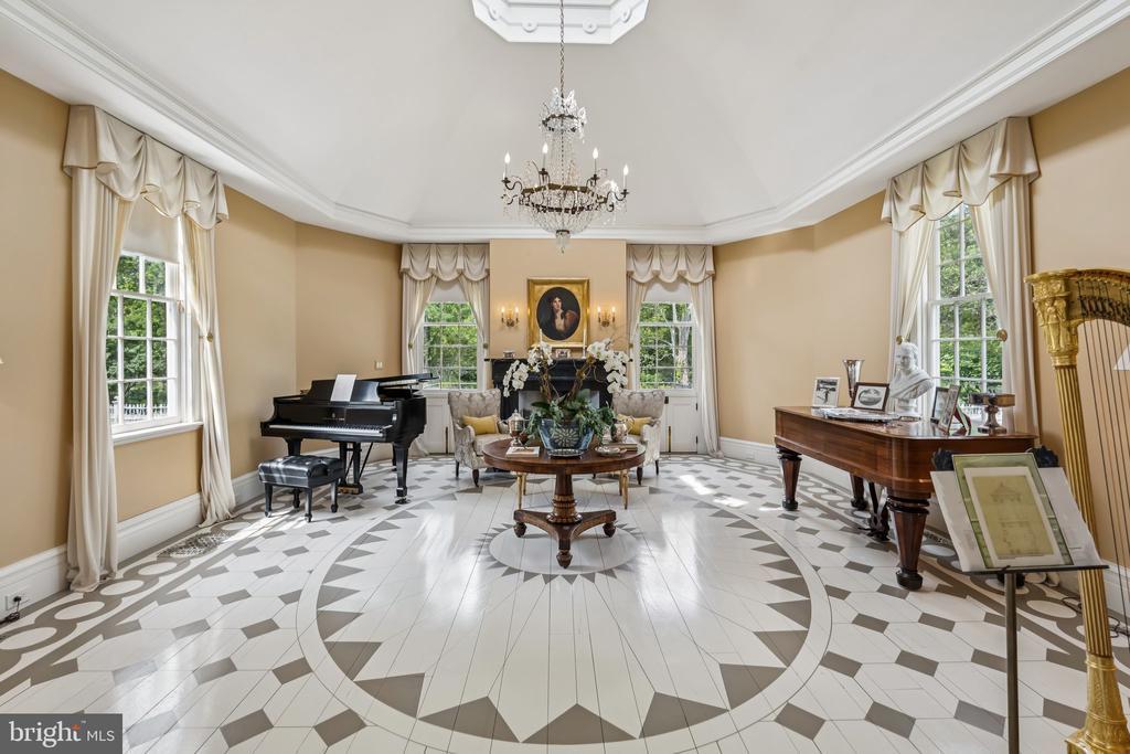 Rappahannock Academy, Virginia, 22538, United States, 4 Bedrooms Bedrooms, ,5 BathroomsBathrooms,Residential,For Sale,1917132