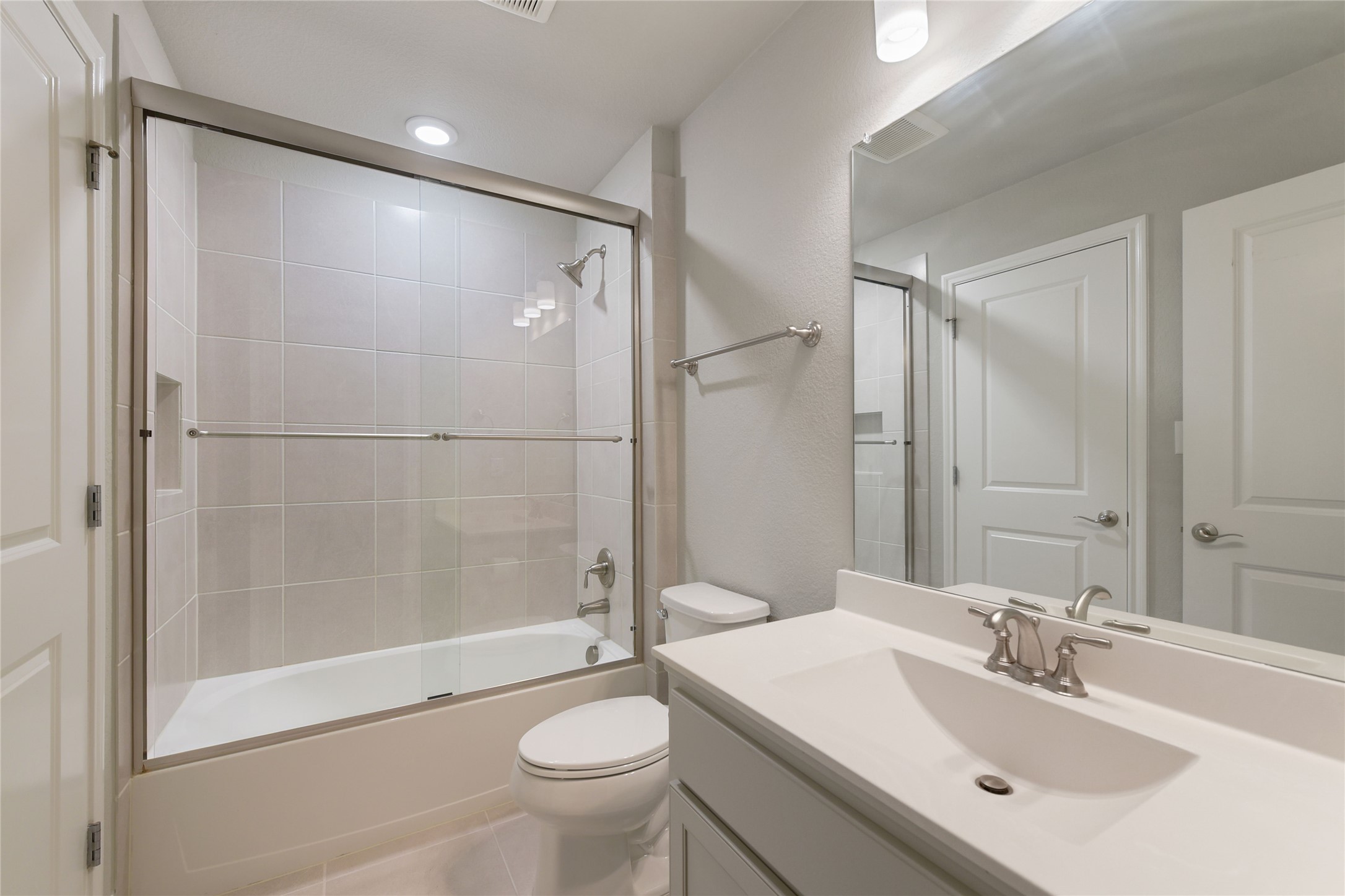 Frisco, Texas, 75035, United States, 5 Bedrooms Bedrooms, ,6 BathroomsBathrooms,Residential,For Sale,1997402