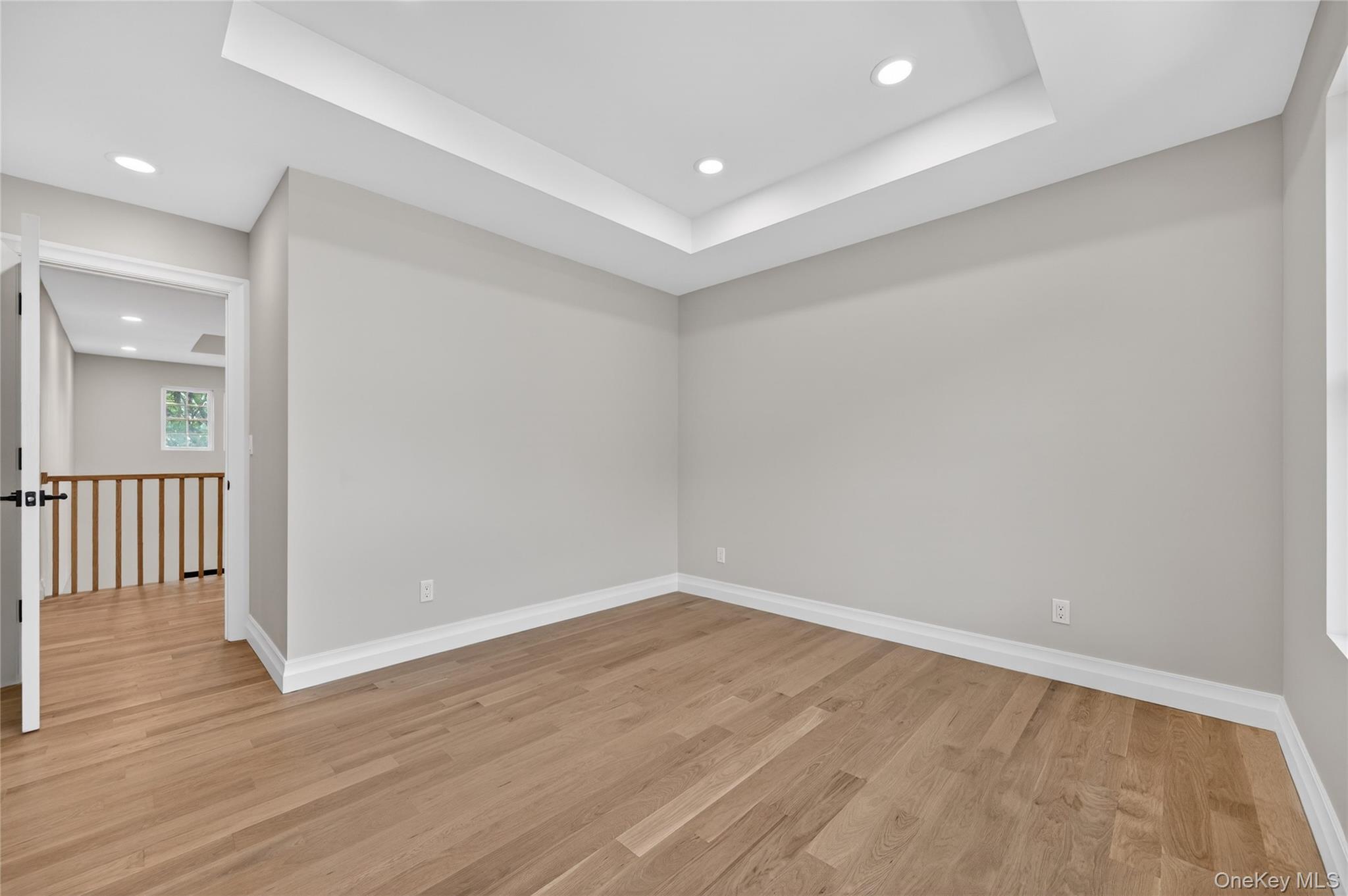  15 Ridge Drive, Port Washington, NY, 11050 - 物件實景