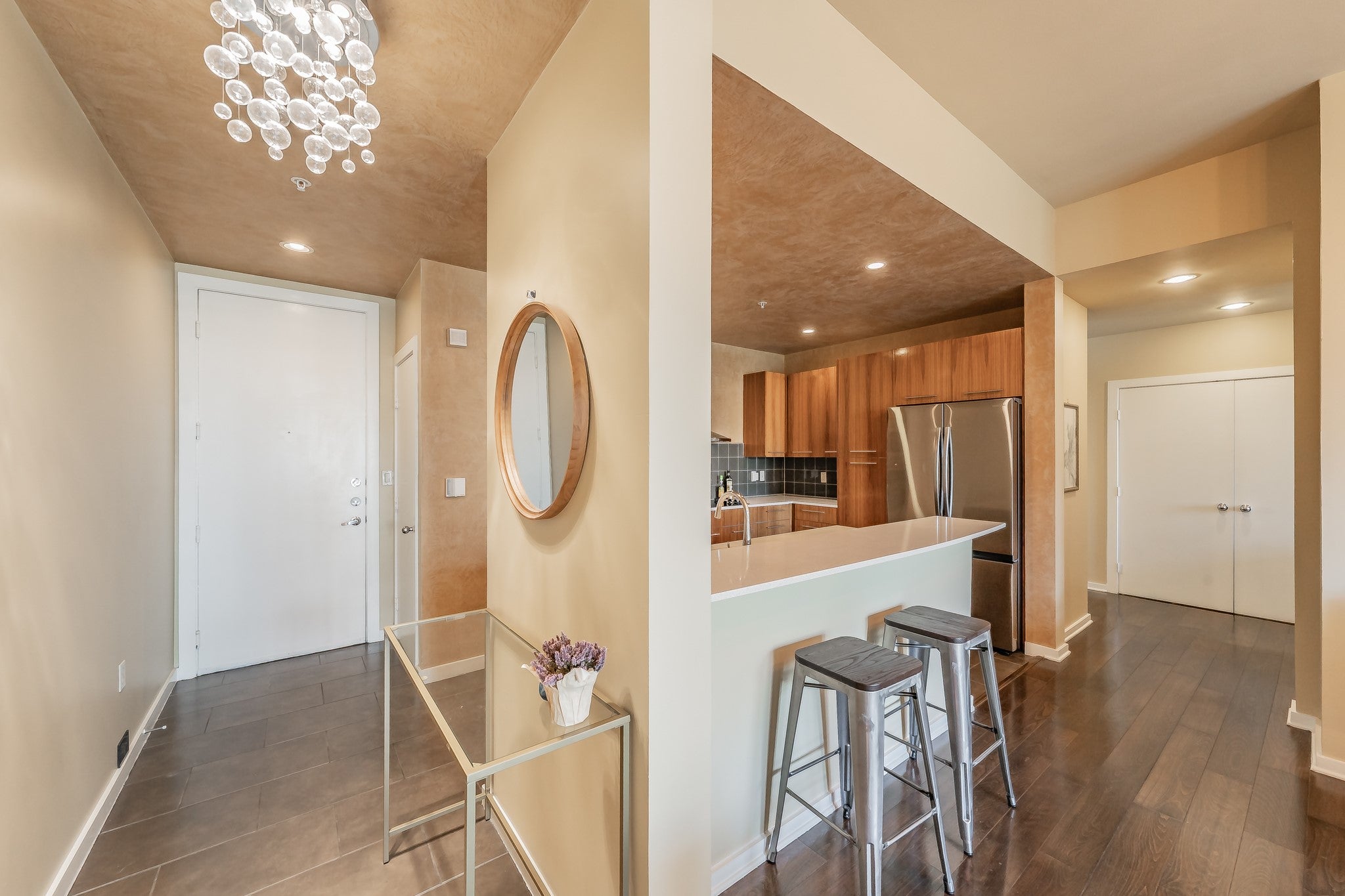 Dallas, Texas, 75219, United States, 2 Bedrooms Bedrooms, ,2 BathroomsBathrooms,Residential,For Sale,1983797