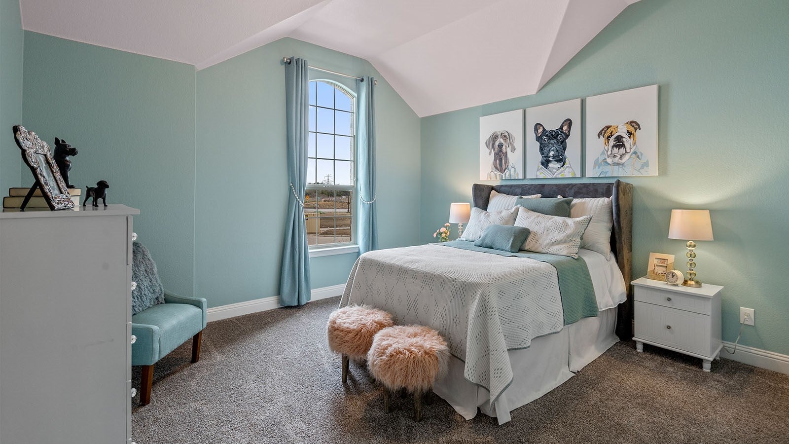 Grand Prairie, Texas, 76065, United States, 5 Bedrooms Bedrooms, ,4 BathroomsBathrooms,Residential,For Sale,2014206