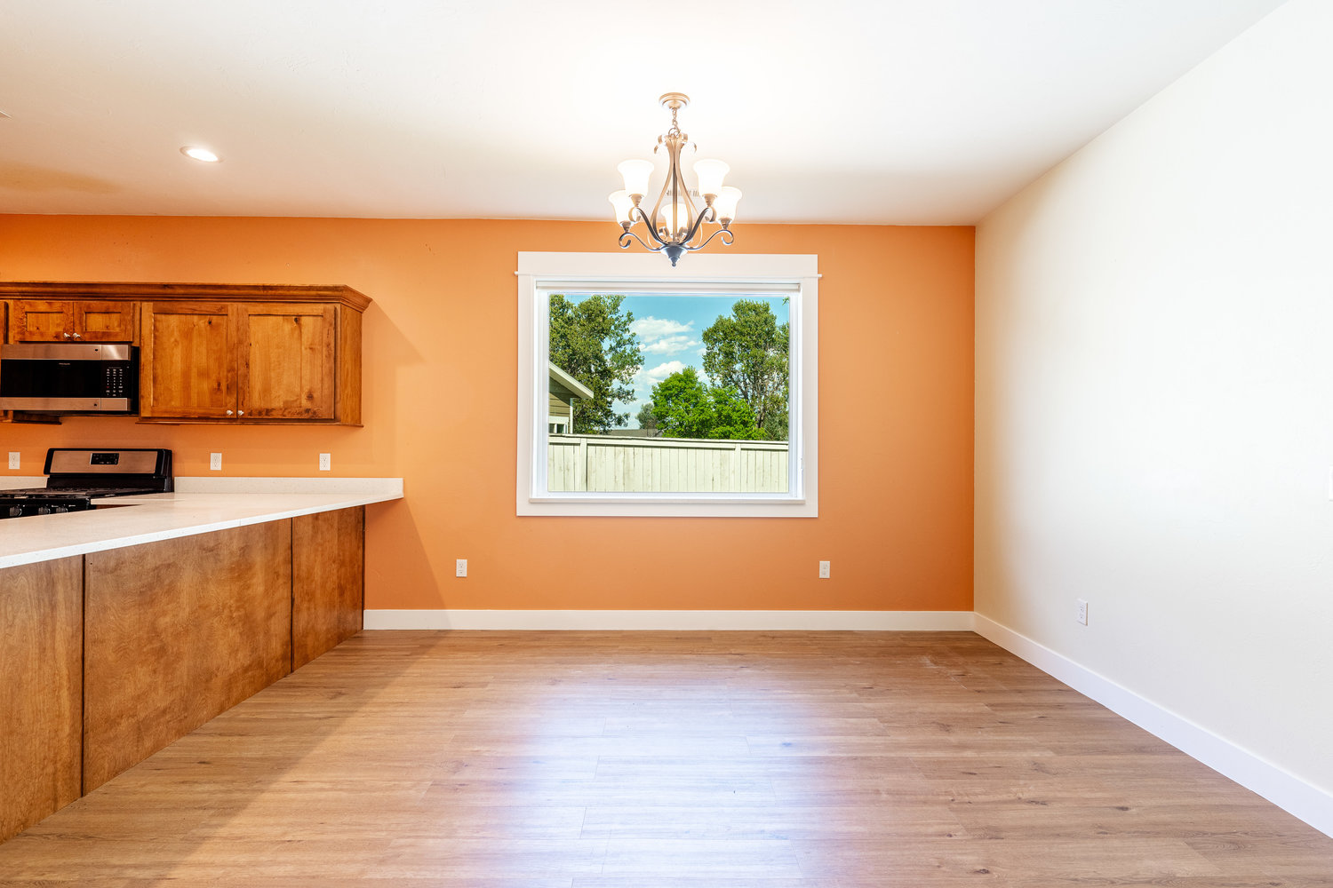 Sheridan, Wyoming, 82801, United States, 4 Bedrooms Bedrooms, ,3 BathroomsBathrooms,Residential,For Sale,1921954