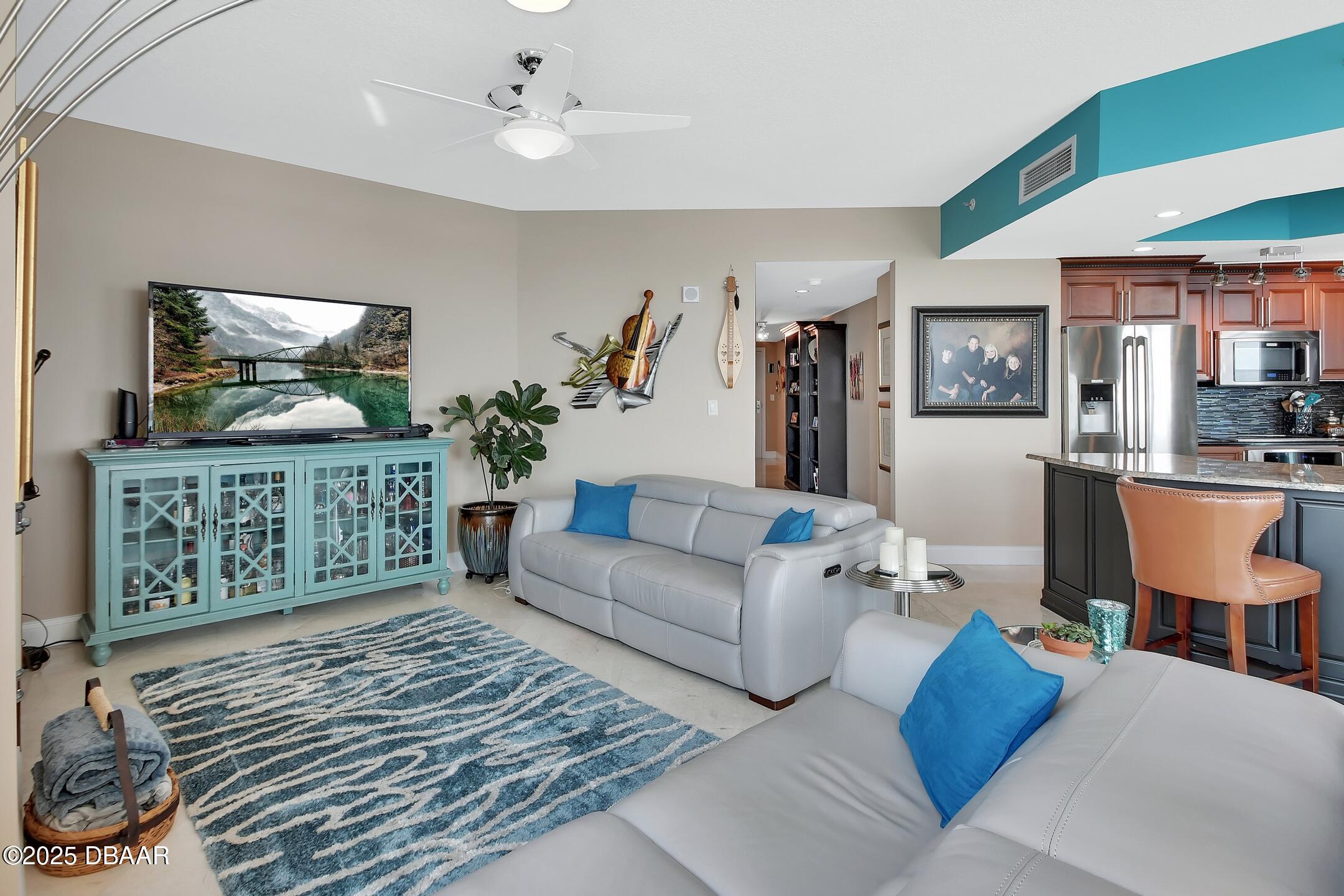 Holly Hill, Florida, 32117, United States, 3 Bedrooms Bedrooms, ,3 BathroomsBathrooms,Residential,For Sale,1819138