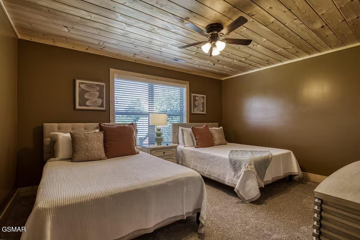 Sevierville, Tennessee, 37862, United States, 3 Bedrooms Bedrooms, ,4 BathroomsBathrooms,Residential,For Sale,2027934