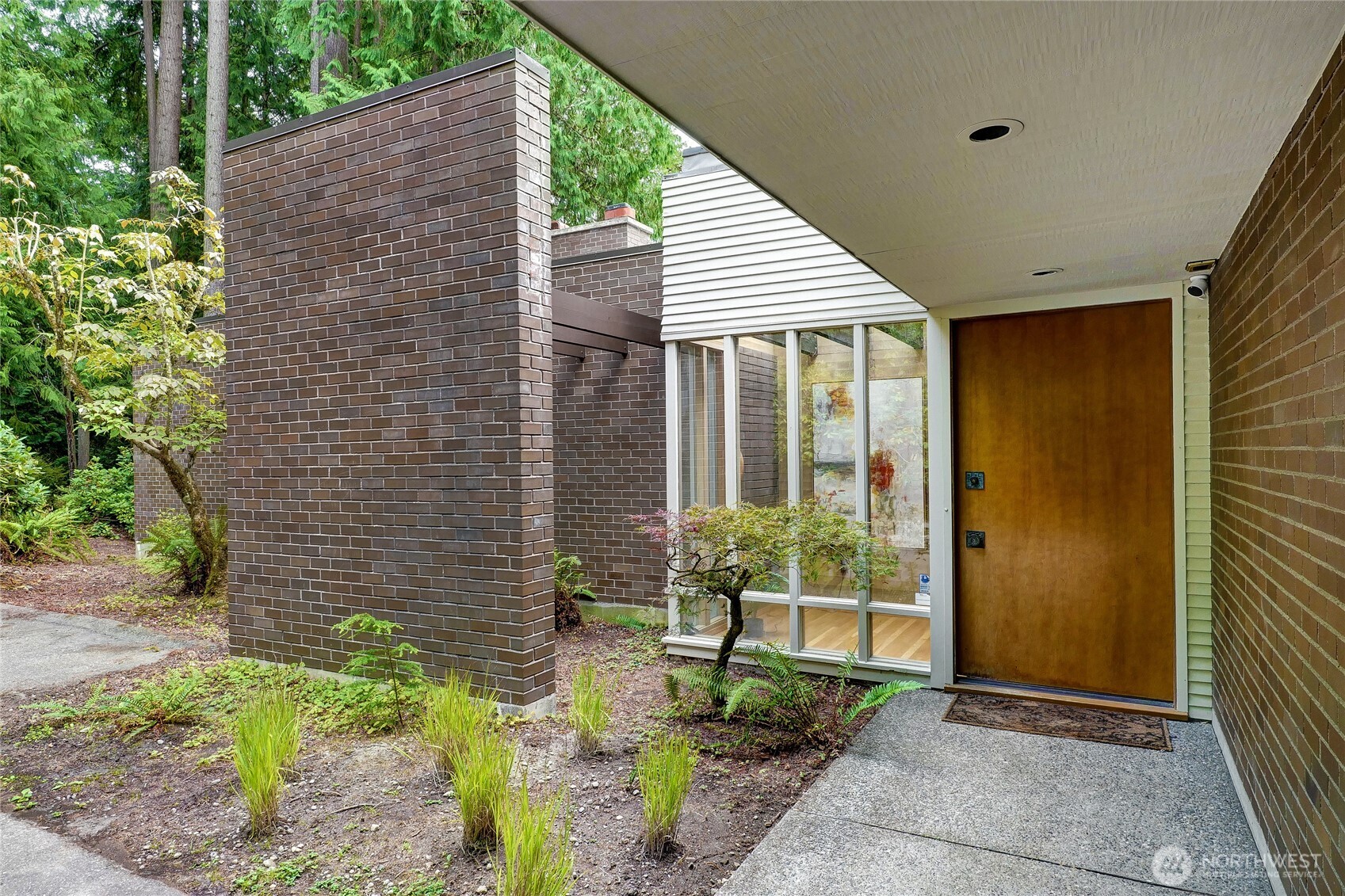 Renton, Washington, 98059, United States, 5 Bedrooms Bedrooms, ,4 BathroomsBathrooms,Residential,For Sale,1925920