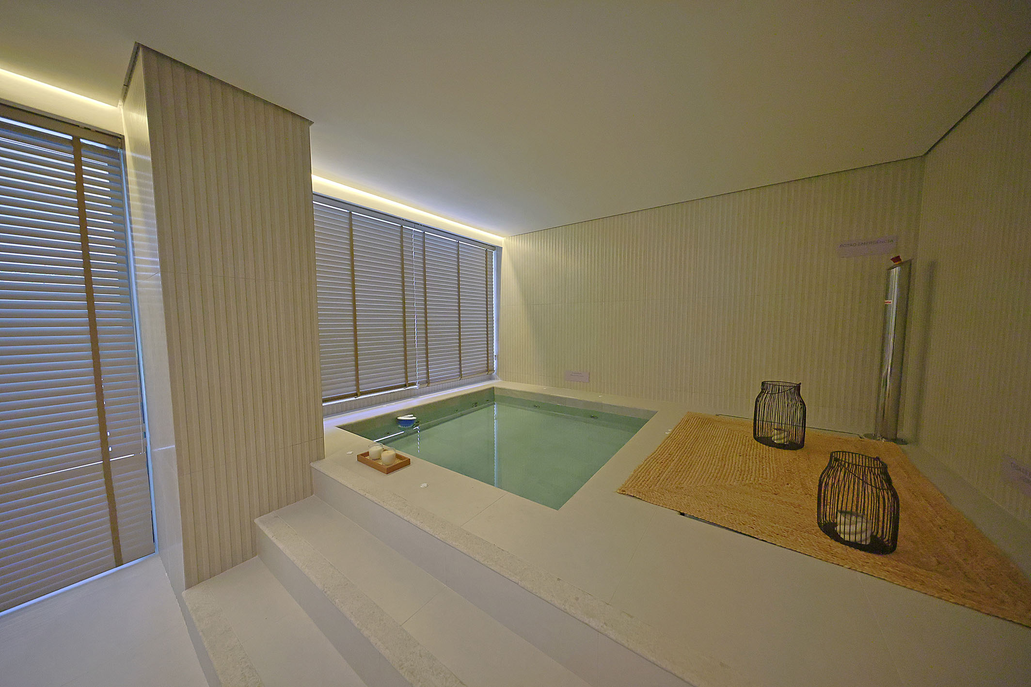  Single-level penthouse with private pool and ocean views in Barra da Tijuca - 物件實景