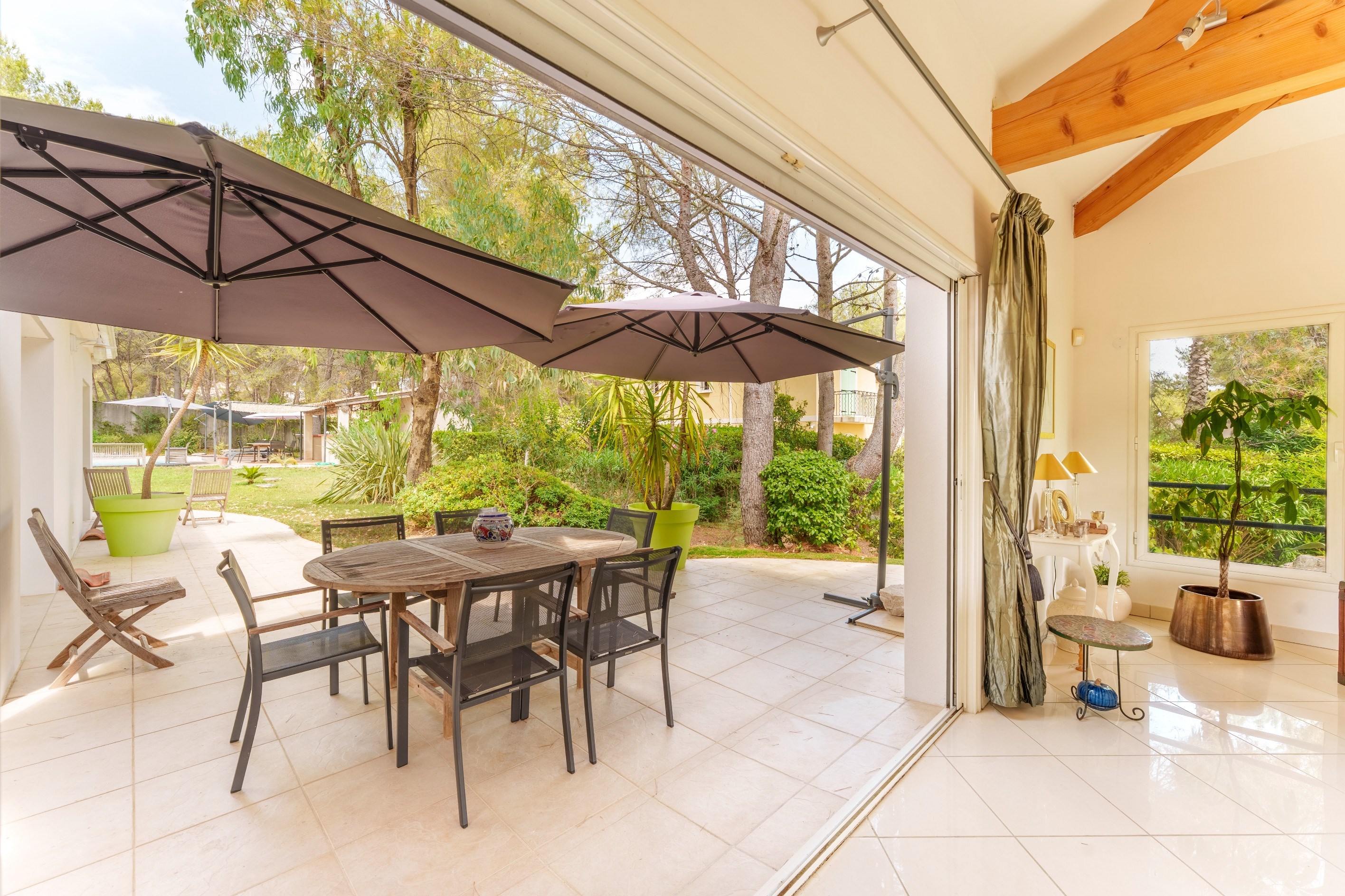 Luxury villa in the heart of a natural and residential setting - 物件實景