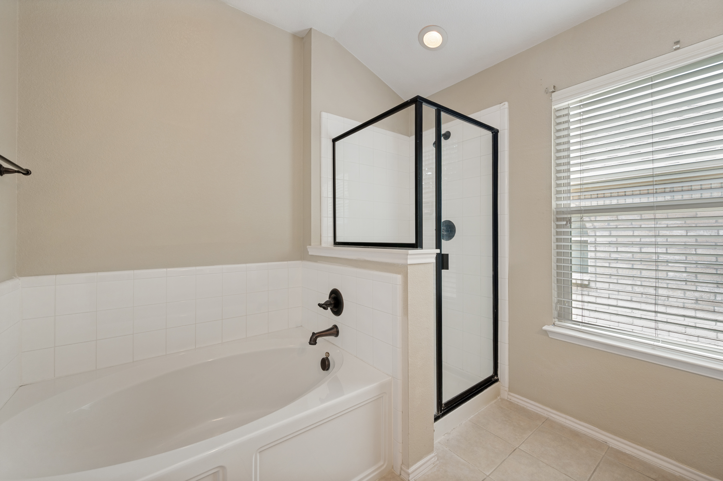  2677 Calmwater Drive, Little Elm, TX - 物件實景