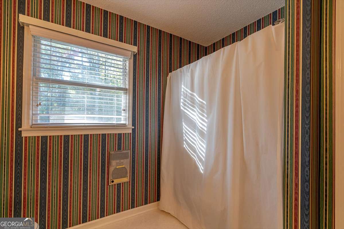 Arnoldsville, Georgia, 30619, United States, 4 Bedrooms Bedrooms, ,4 BathroomsBathrooms,Residential,For Sale,1987568