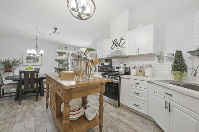 La Quinta, California, 92253, United States, 3 Bedrooms Bedrooms, ,2 BathroomsBathrooms,Residential,For Sale,1996632