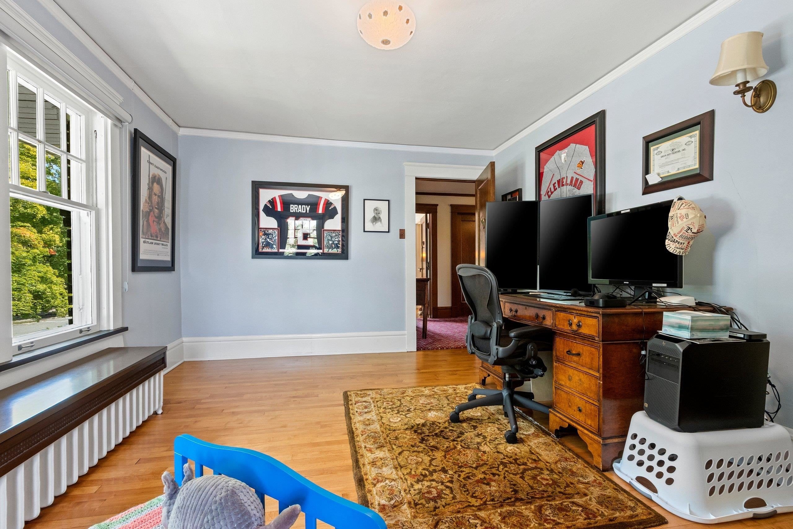 GREEN BAY, Wisconsin, 54301-3217, United States, 4 Bedrooms Bedrooms, ,3 BathroomsBathrooms,Residential,For Sale,1984503