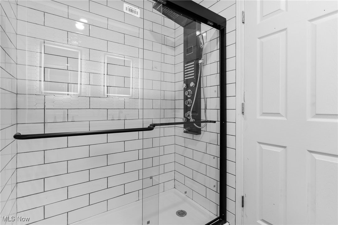 Reminderville, Ohio, 44202, United States, 4 Bedrooms Bedrooms, ,4 BathroomsBathrooms,Residential,For Sale,1900733