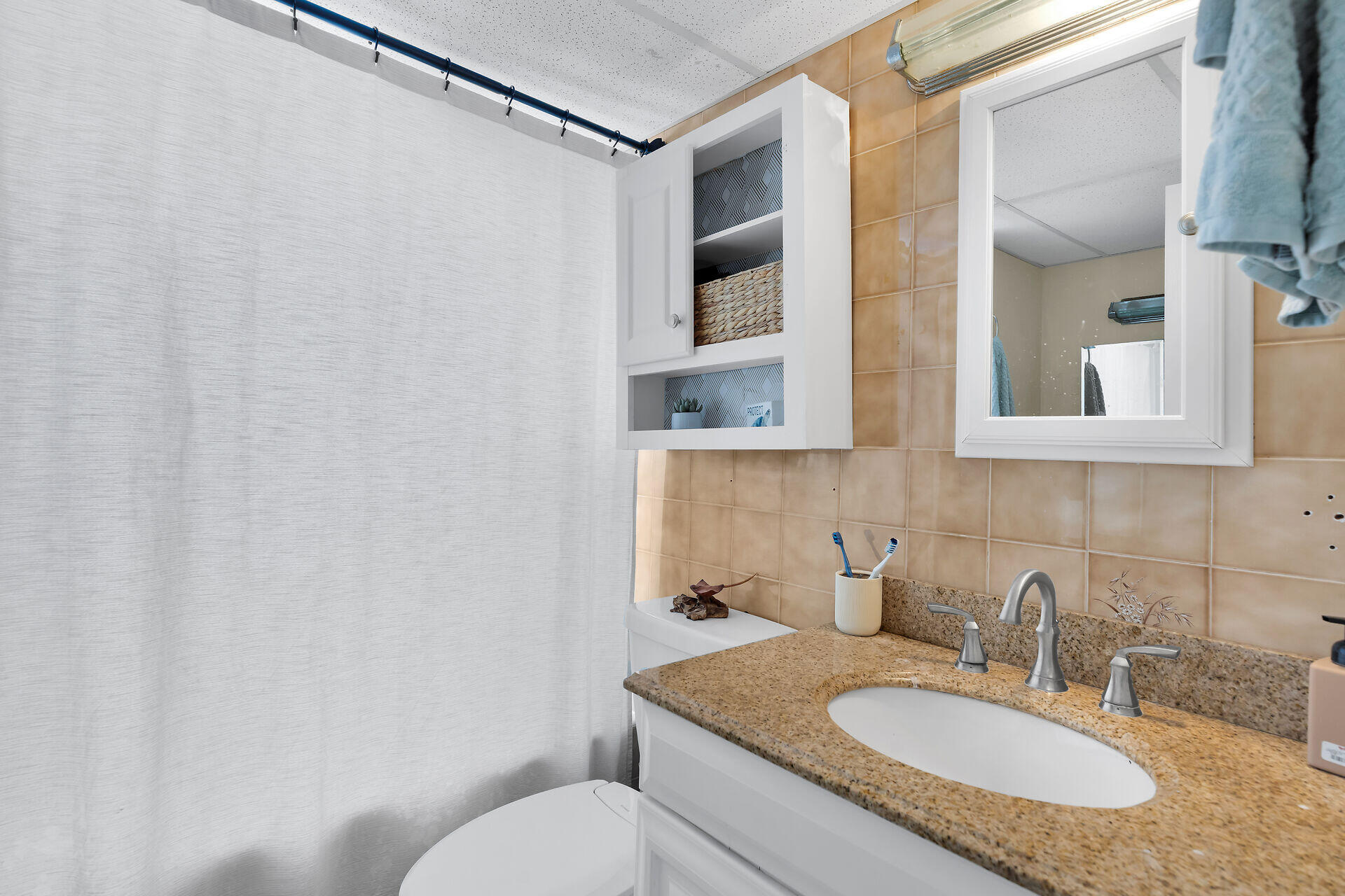 KEY LARGO, Florida, 33037, United States, 3 Bedrooms Bedrooms, ,3 BathroomsBathrooms,Residential,For Sale,1827009