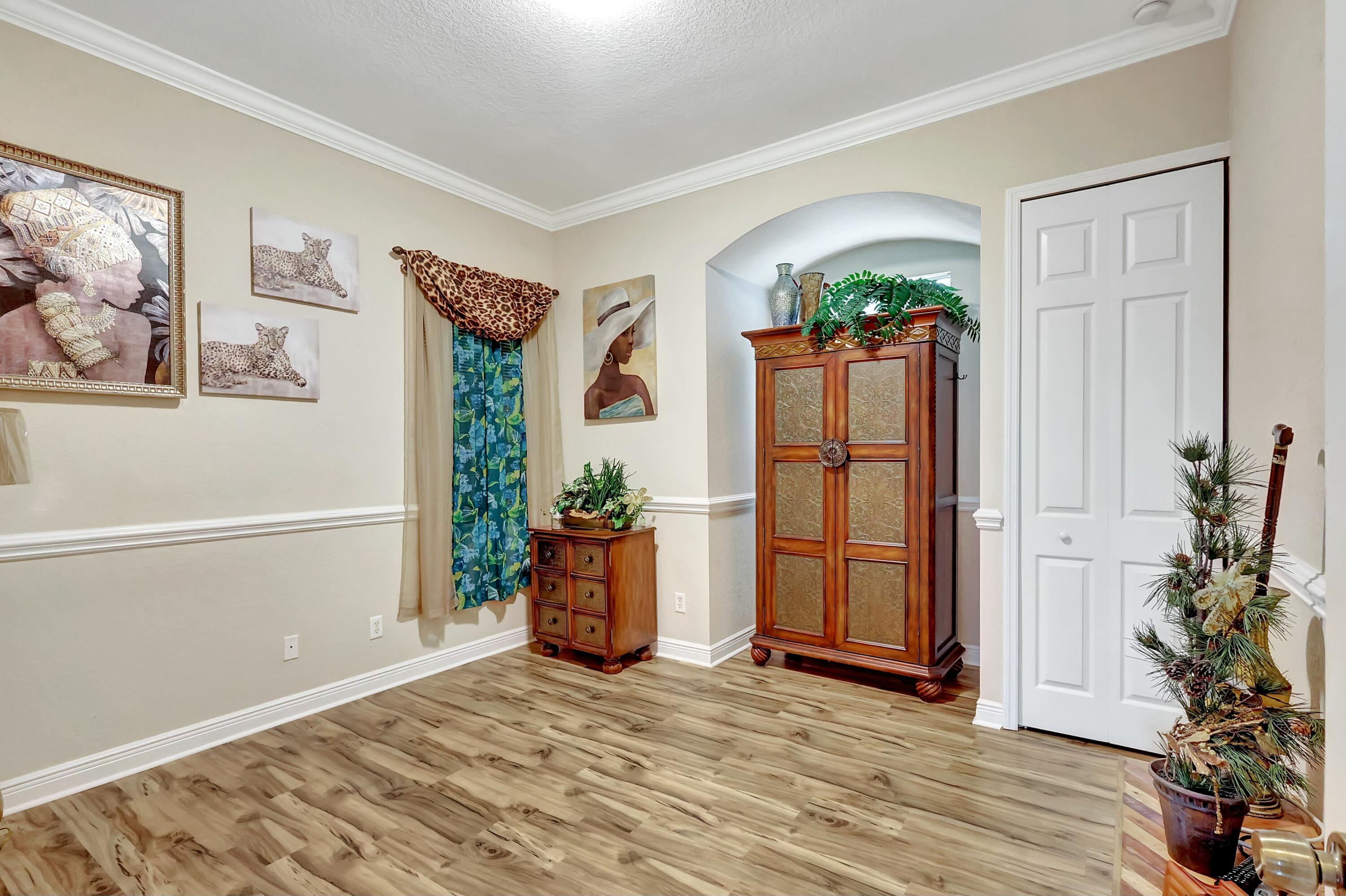 Port Saint Lucie, Florida, 34984, United States, 5 Bedrooms Bedrooms, ,3 BathroomsBathrooms,Residential,For Sale,1856028