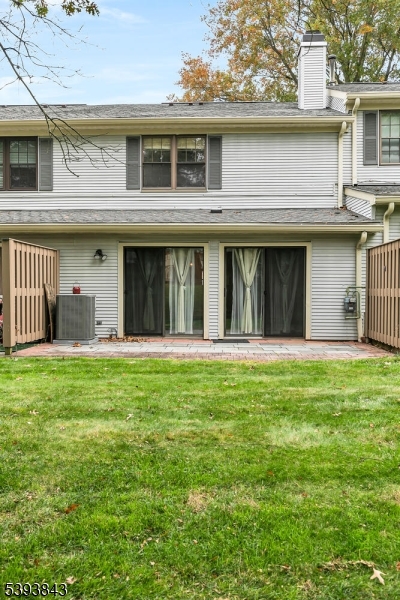 Bernards Twp., New Jersey, 07920, United States, 2 Bedrooms Bedrooms, ,3 BathroomsBathrooms,Residential,For Sale,1972655