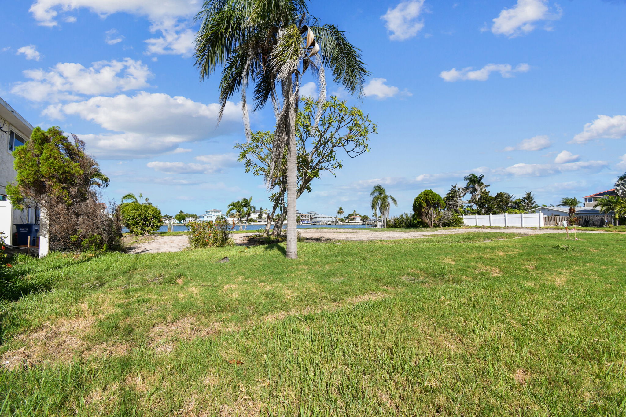 Madeira Beach, Florida, 333708, United States, 4 Bedrooms Bedrooms, ,3 BathroomsBathrooms,Residential,For Sale,1976723