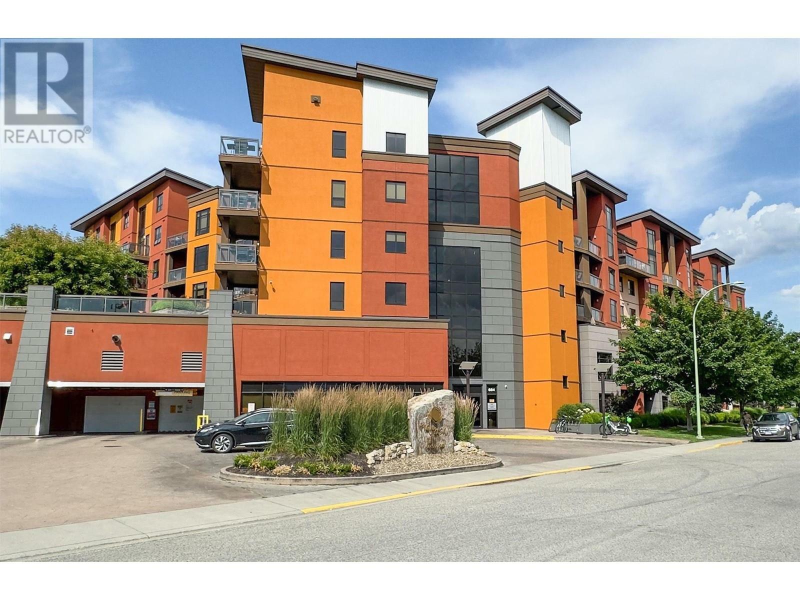 KELOWNA, British Columbia, V1Y 1G6, CA, 2 Bedrooms Bedrooms, ,2 BathroomsBathrooms,Residential,For Sale,1961350