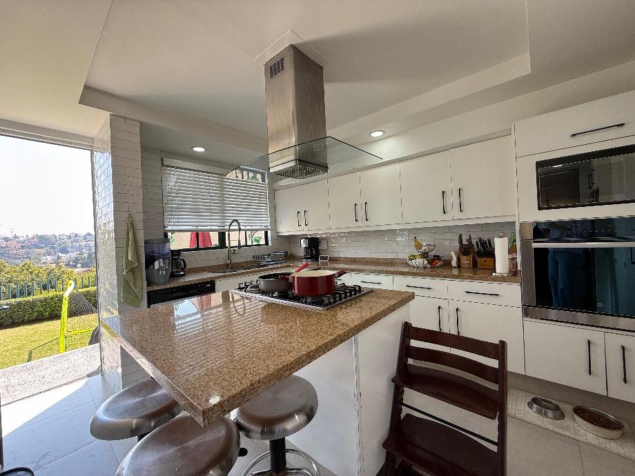 Huixquilucan, Estado de méxico, 52785, Mexico, 3 Bedrooms Bedrooms, ,3 BathroomsBathrooms,Residential,For Sale,1713420