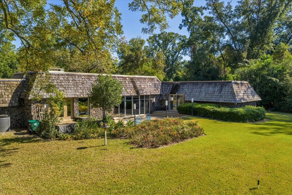 Cordele, Georgia, 31015, United States, 3 Bedrooms Bedrooms, ,5 BathroomsBathrooms,Residential,For Sale,1977947