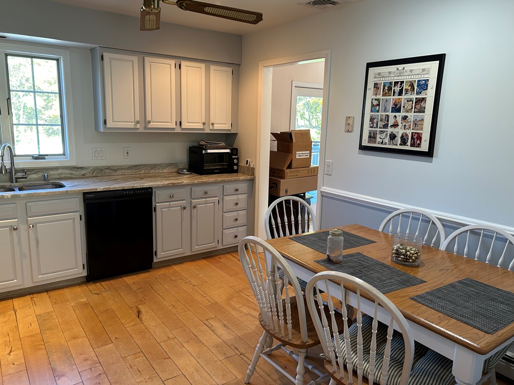 Wingdale, New York, 12594, United States, 4 Bedrooms Bedrooms, ,3 BathroomsBathrooms,Residential,For Sale,1977127