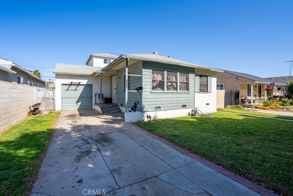 Santa Ana, California, 92707, United States, 3 Bedrooms Bedrooms, ,2 BathroomsBathrooms,Residential,For Sale,1846196