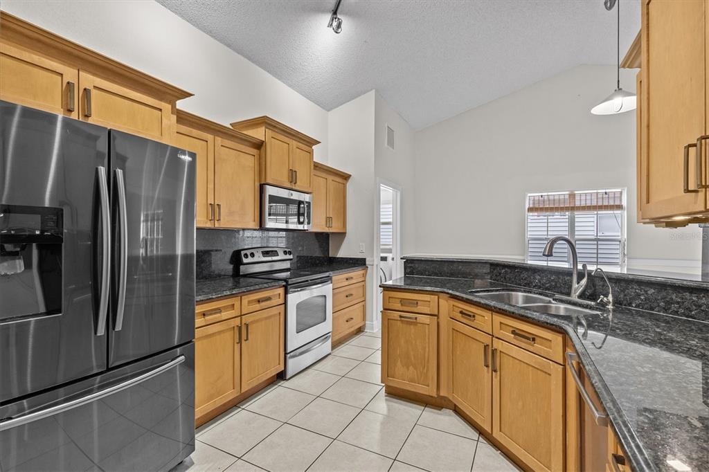 Tarpon Springs, Florida, 34689, United States, 4 Bedrooms Bedrooms, ,2 BathroomsBathrooms,Residential,For Sale,1920120