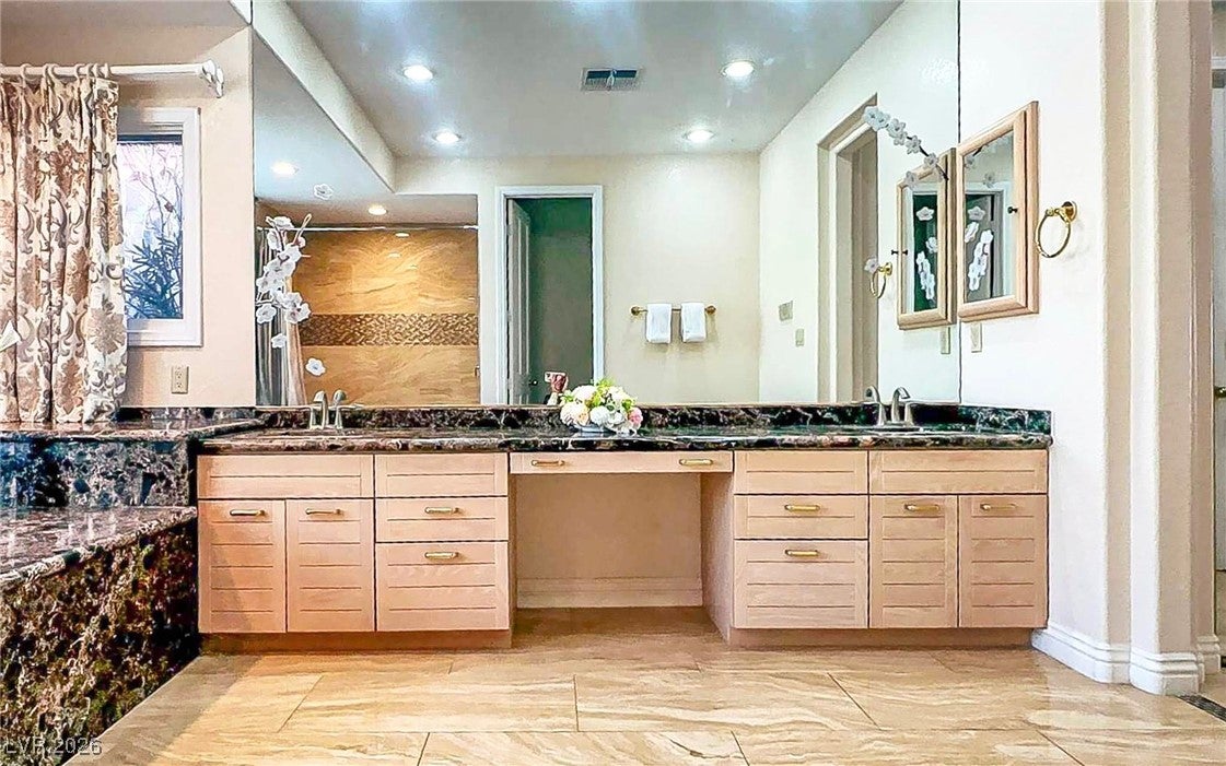 Las Vegas, Nevada, 89113, United States, 3 Bedrooms Bedrooms, ,3 BathroomsBathrooms,Residential,For Sale,2013017