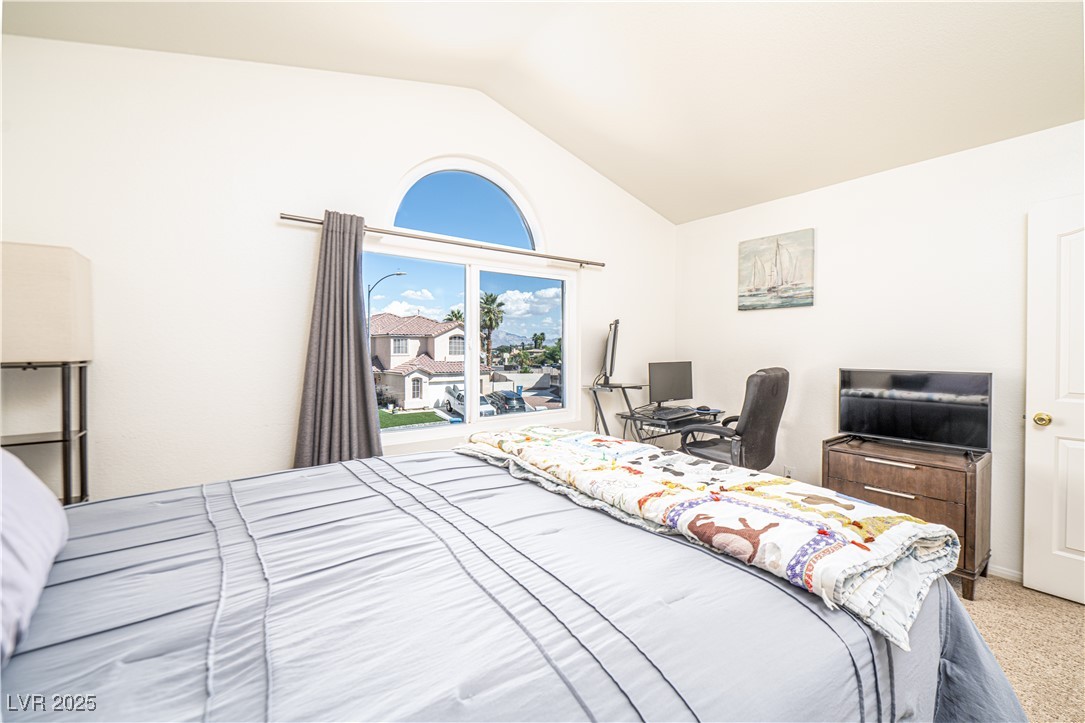 Las Vegas, Nevada, 89129, United States, 4 Bedrooms Bedrooms, ,3 BathroomsBathrooms,Residential,For Sale,1958001