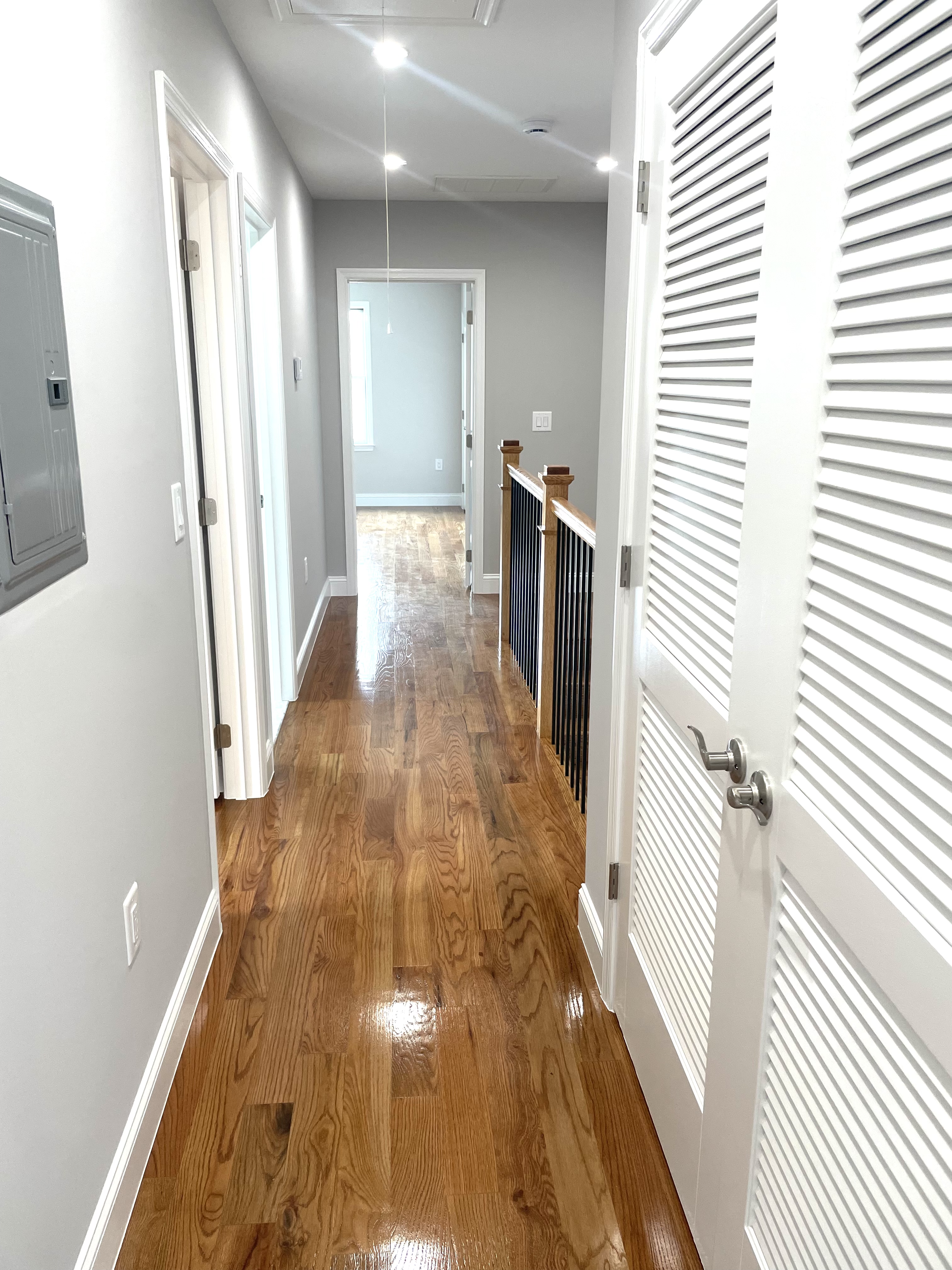 Secaucus, New Jersey, 07094, United States, 3 Bedrooms Bedrooms, ,4 BathroomsBathrooms,Residential,For Sale,1978174