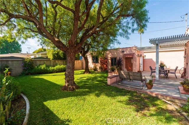 Anaheim, California, 92805, United States, 2 Bedrooms Bedrooms, ,1 BathroomBathrooms,Residential,For Sale,1986125