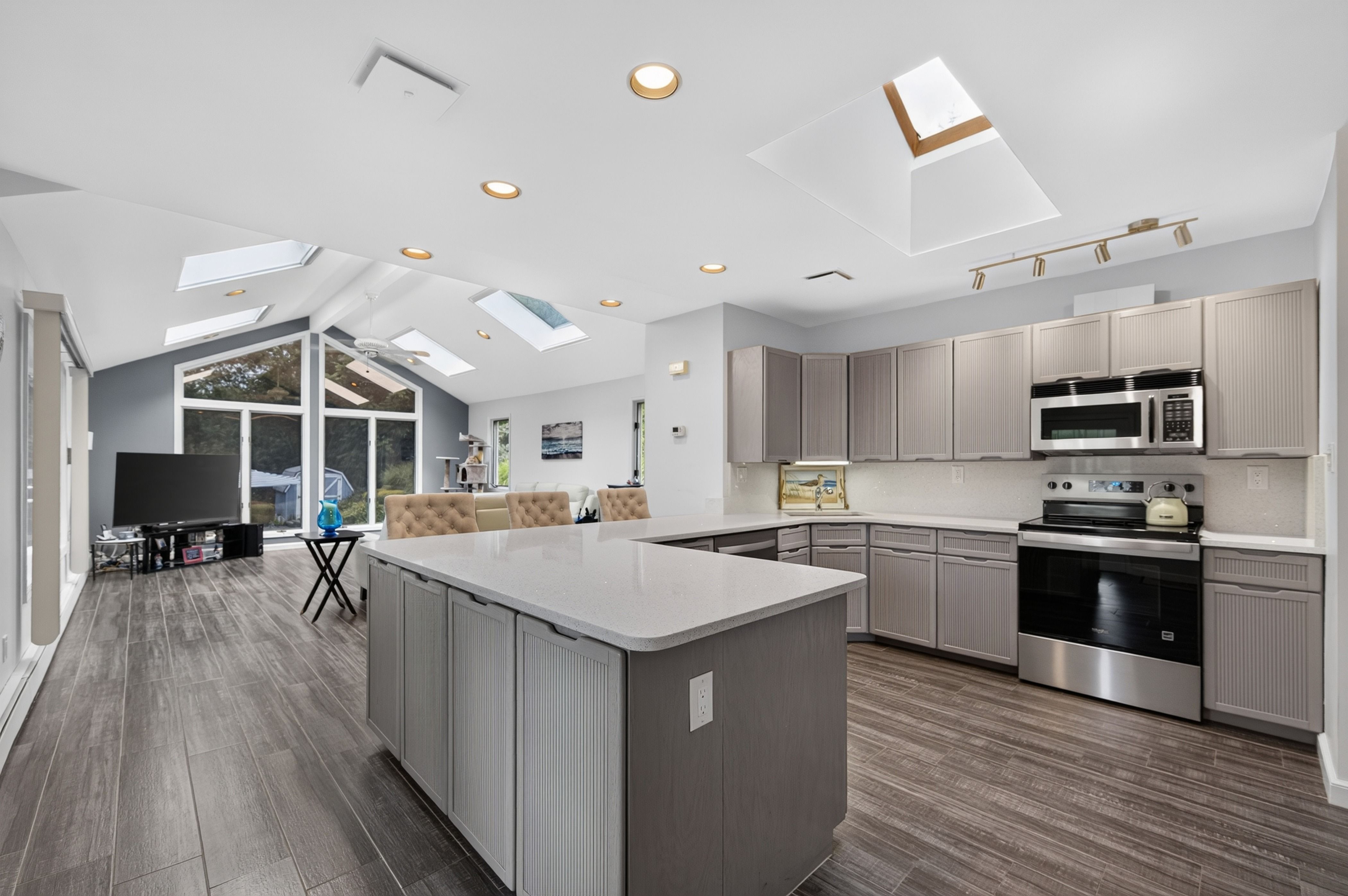  4 Woodleaf Court, Cold Spring Harbor, NY, 11724 - 物件實景