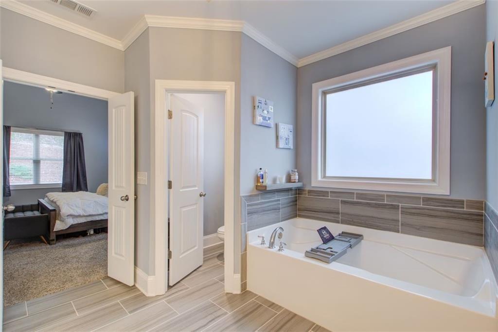 Canton, Georgia, 30114, United States, 4 Bedrooms Bedrooms, ,4 BathroomsBathrooms,Residential,For Sale,1792975