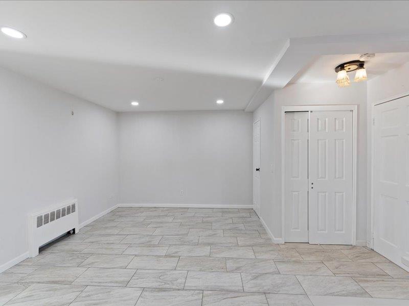 3511 McOwen Ave, Bronx, New York, 10475, United States, 5 Bedrooms Bedrooms, ,22 BathroomsBathrooms,Residential,For Sale,3511 McOwen Ave,1683900