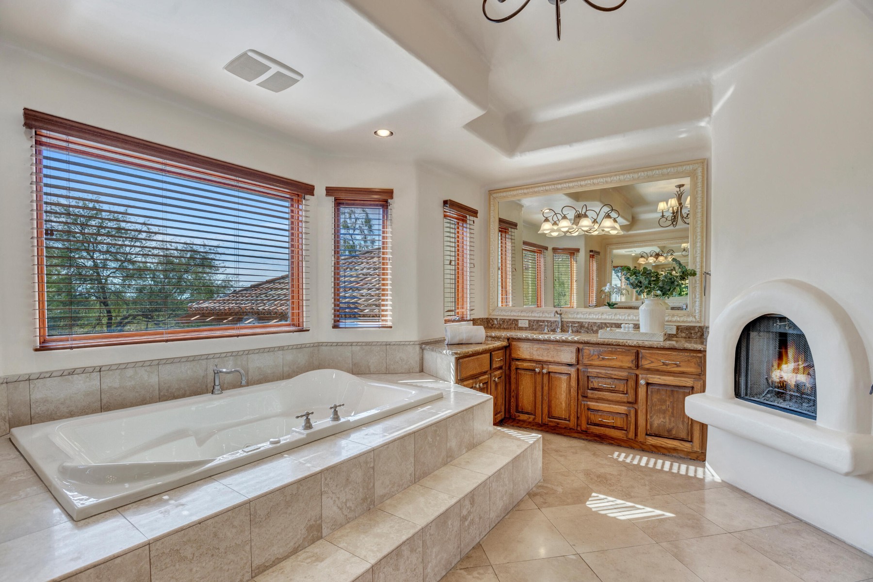  10040 E Happy Valley Road  Scottsdale, AZ - 物件實景
