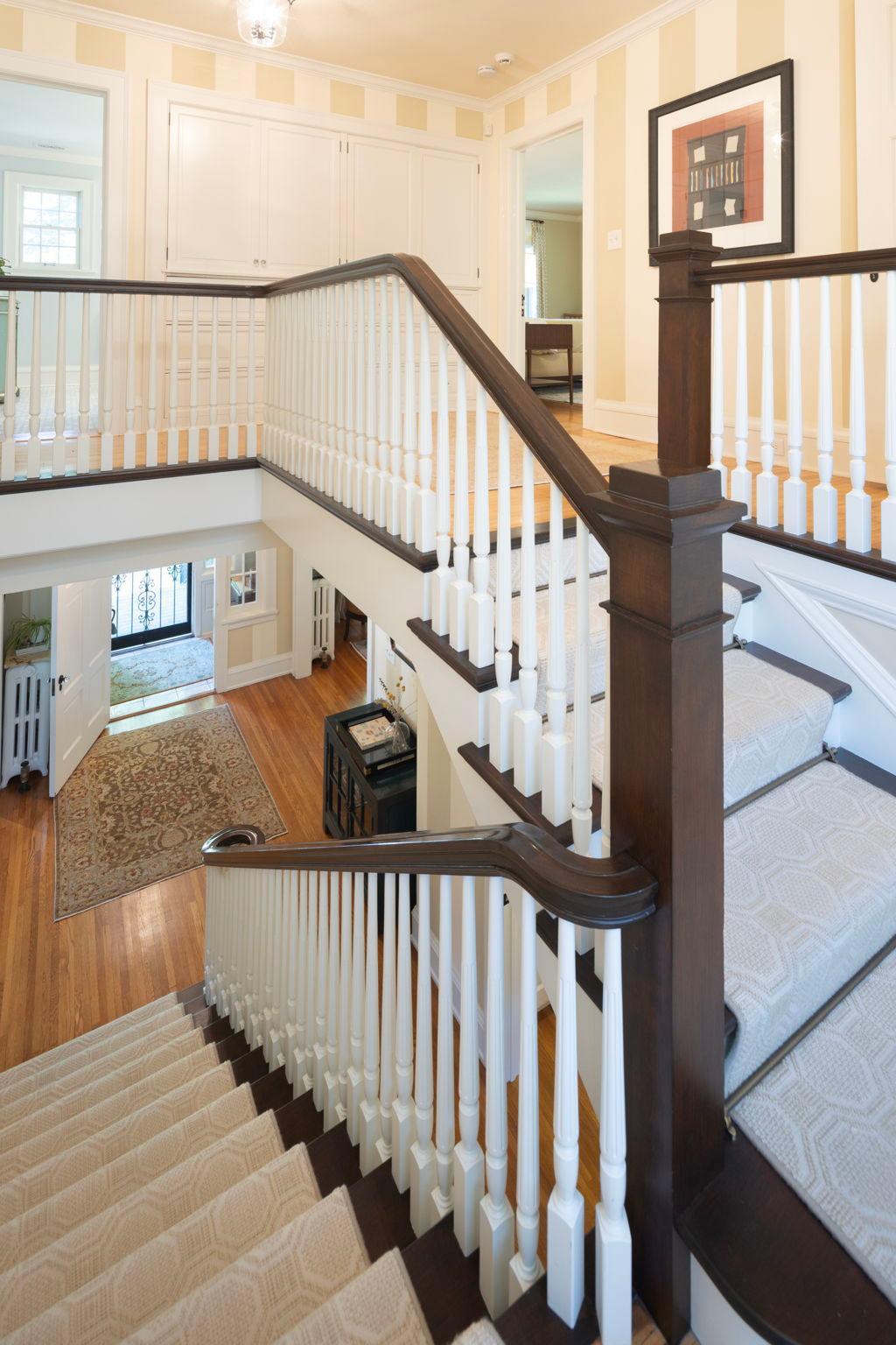 Minneapolis, Minnesota, 55405, United States, 5 Bedrooms Bedrooms, ,3 BathroomsBathrooms,Residential,For Sale,2000918