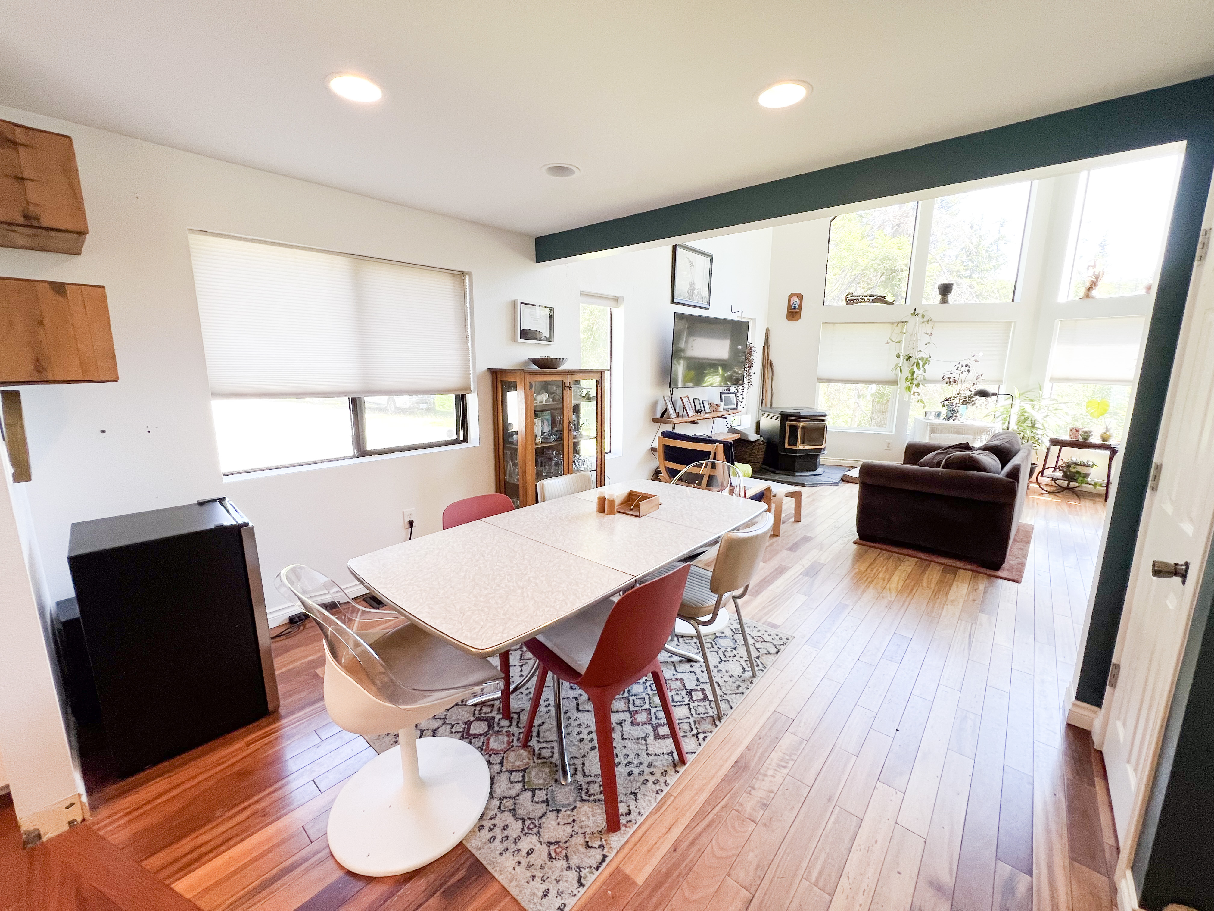 Colville, Washington, 99114, United States, 3 Bedrooms Bedrooms, ,2 BathroomsBathrooms,Residential,For Sale,1927718