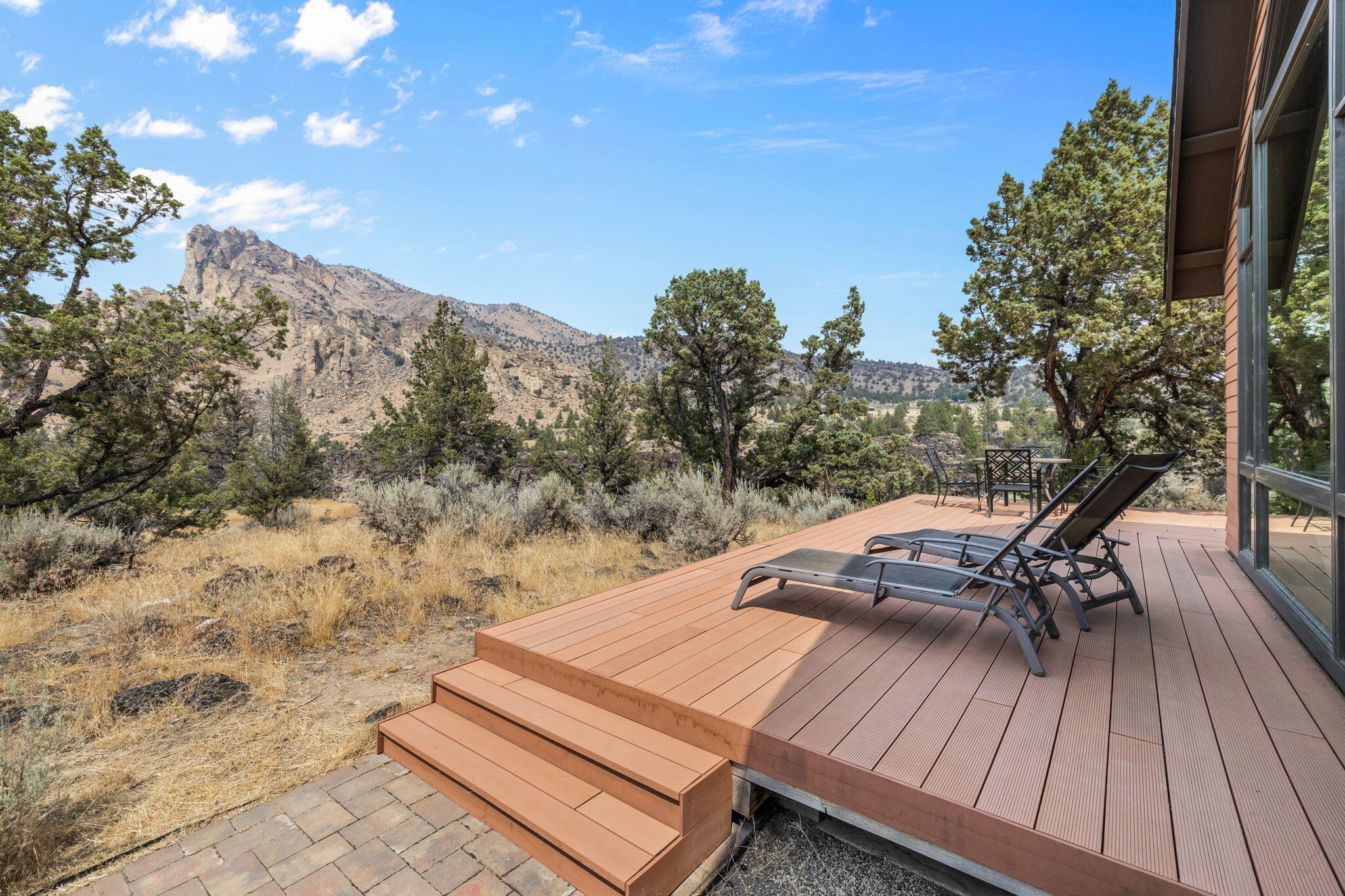 9210 NE Smith Rock Loop, Terrebonne, Oregon, 97760, United States, 2 Bedrooms Bedrooms, ,3 BathroomsBathrooms,Residential,For Sale,9210 NE Smith Rock Loop,1591545