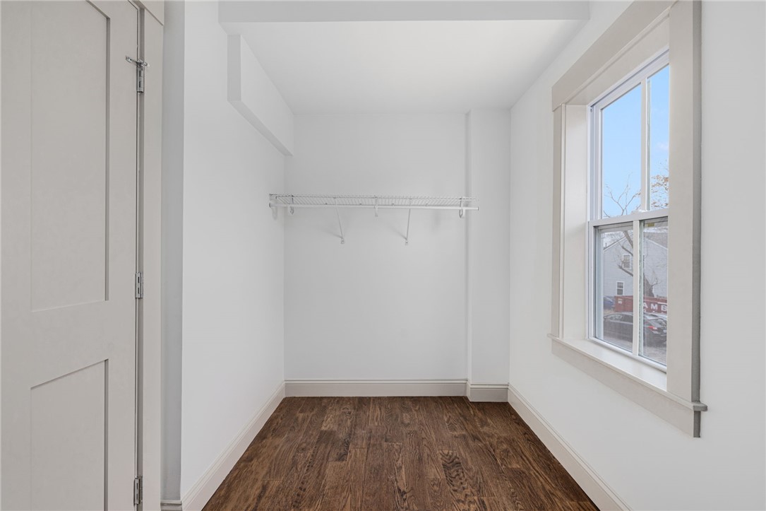 Providence, Rhode Island, 02906, United States, 4 Bedrooms Bedrooms, ,3 BathroomsBathrooms,Residential,For Sale,2000576