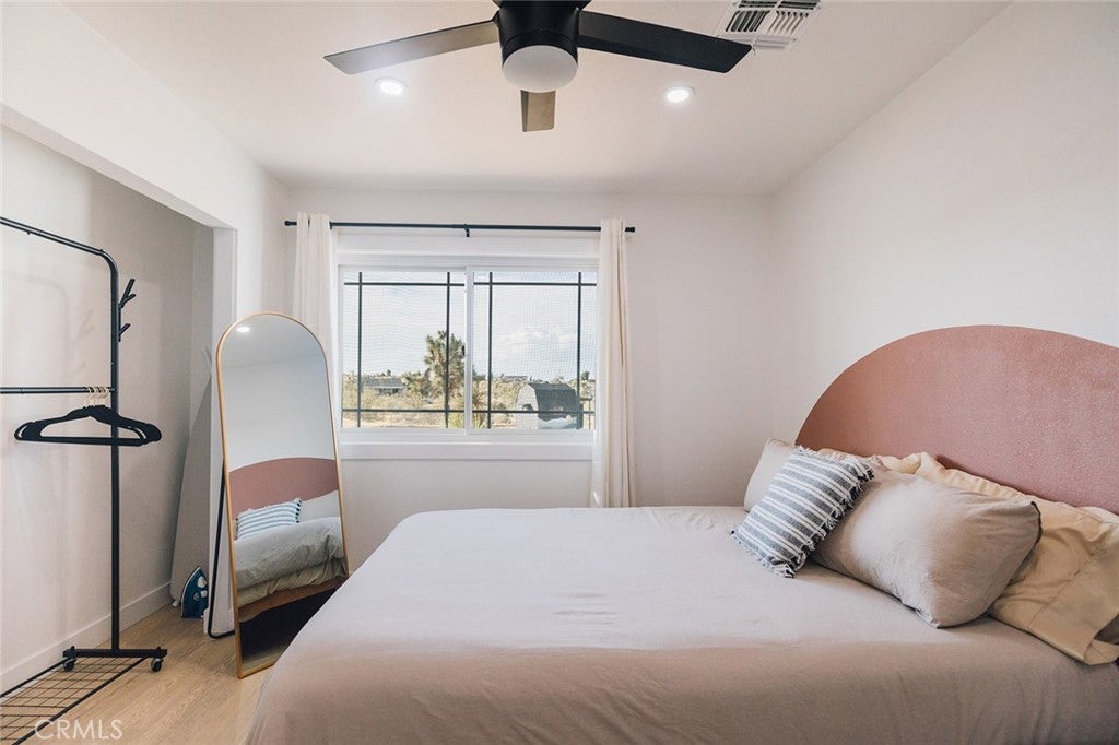 Yucca Valley, California, 92284, United States, 3 Bedrooms Bedrooms, ,2 BathroomsBathrooms,Residential,For Sale,1981322