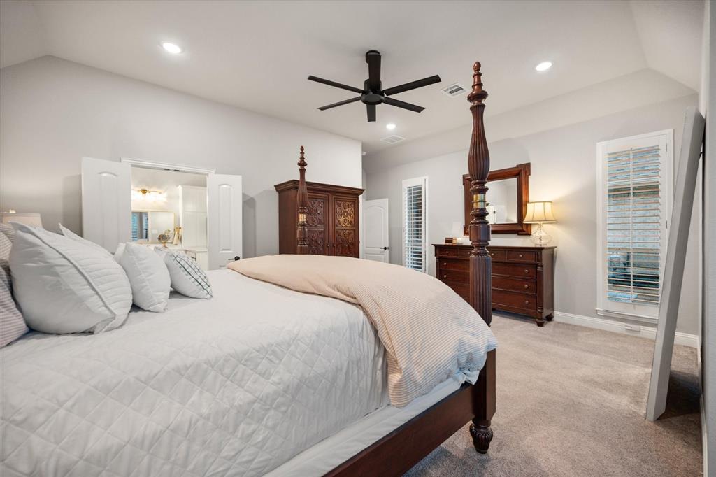 Weatherford, Texas, 76087, United States, 4 Bedrooms Bedrooms, ,4 BathroomsBathrooms,Residential,For Sale,1944722