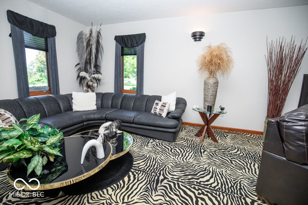 North Vernon, Indiana, 47265, United States, 4 Bedrooms Bedrooms, ,3 BathroomsBathrooms,Residential,For Sale,1883464