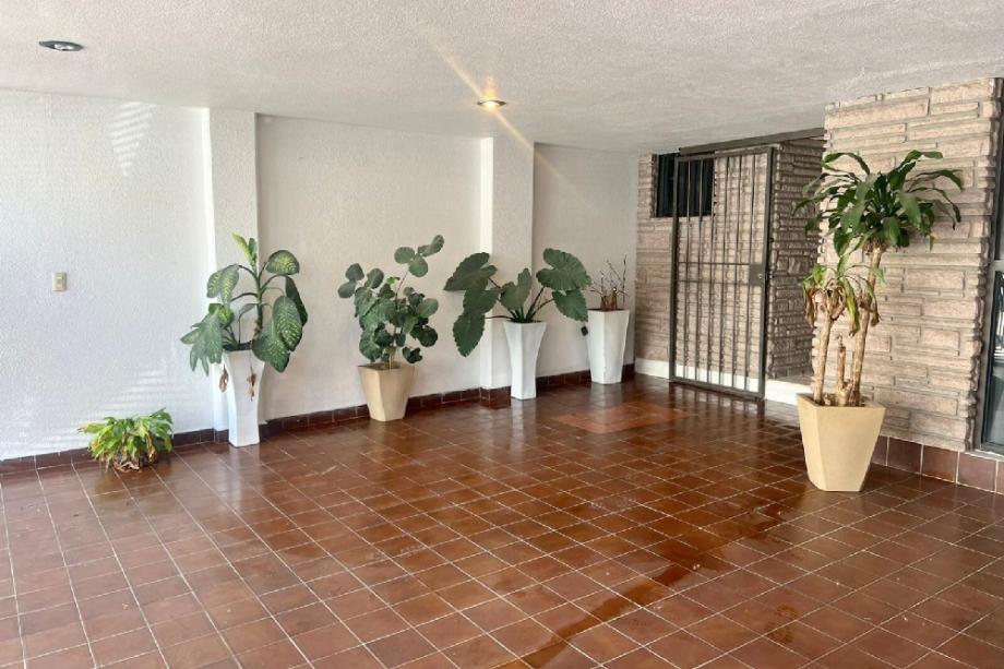 Rosas, Cuautitlán Izcalli, Estado de México, 54750, Mexico, 3 Bedrooms Bedrooms, ,2 BathroomsBathrooms,Residential,For Sale,Rosas,1672577