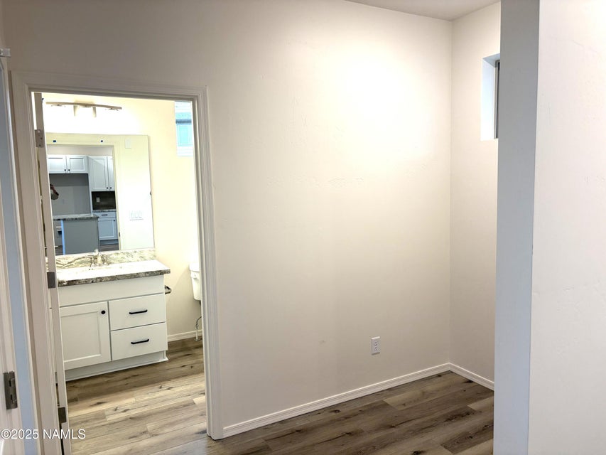 Flagstaff, Arizona, 86001, United States, 2 Bedrooms Bedrooms, ,2 BathroomsBathrooms,Residential,For Sale,1977290