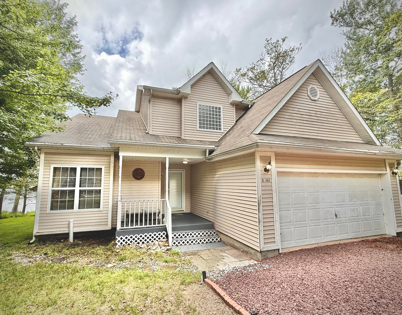 Tobyhanna, Pennsylvania, 18466, United States, 3 Bedrooms Bedrooms, ,3 BathroomsBathrooms,Residential,For Sale,1887913