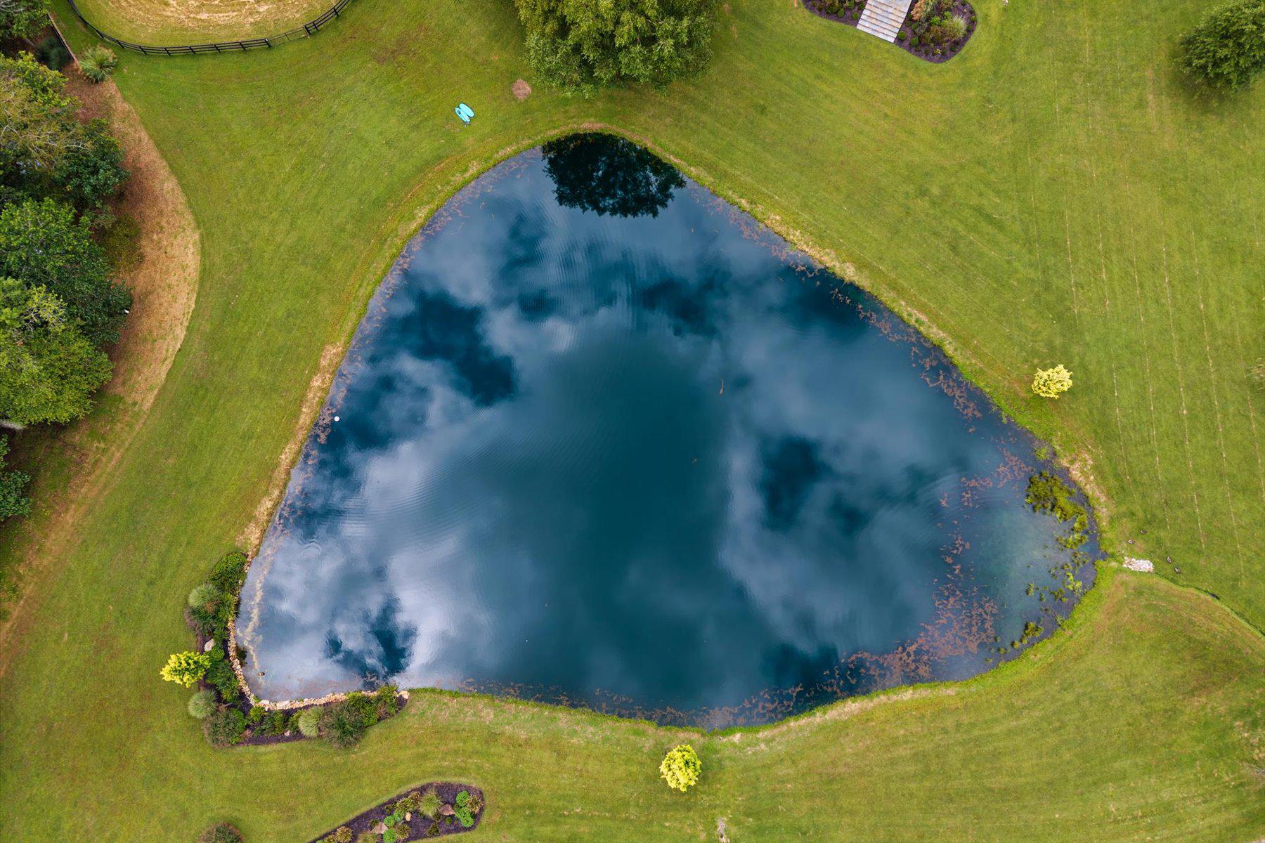  5740 and 5742 Keyser Road, Hume, VA, 22639 - 物件實景