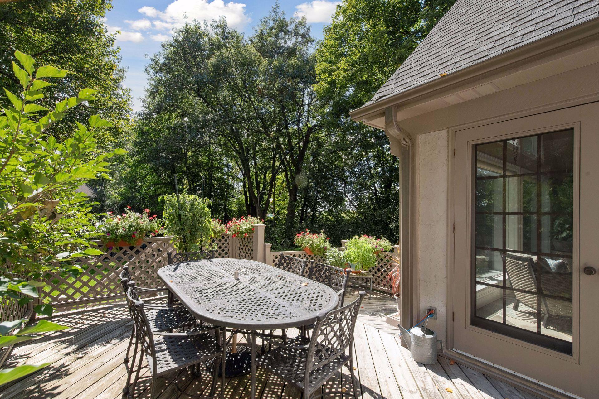Shorewood, Minnesota, 55331, United States, 5 Bedrooms Bedrooms, ,4 BathroomsBathrooms,Residential,For Sale,1947057