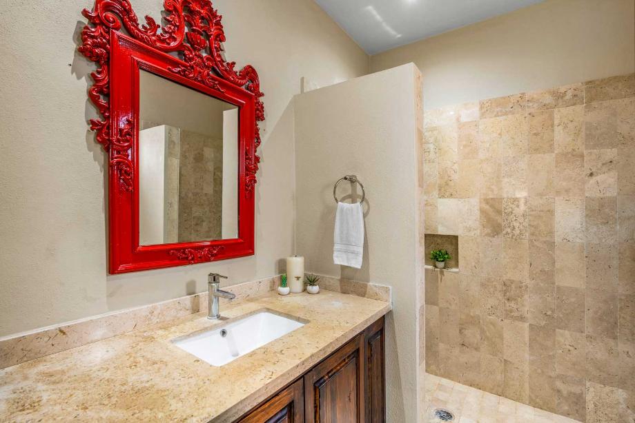 San Miguel de Allende, Guanajuato, 37774, Mexico, 3 Bedrooms Bedrooms, ,3 BathroomsBathrooms,Residential,For Sale,1918616