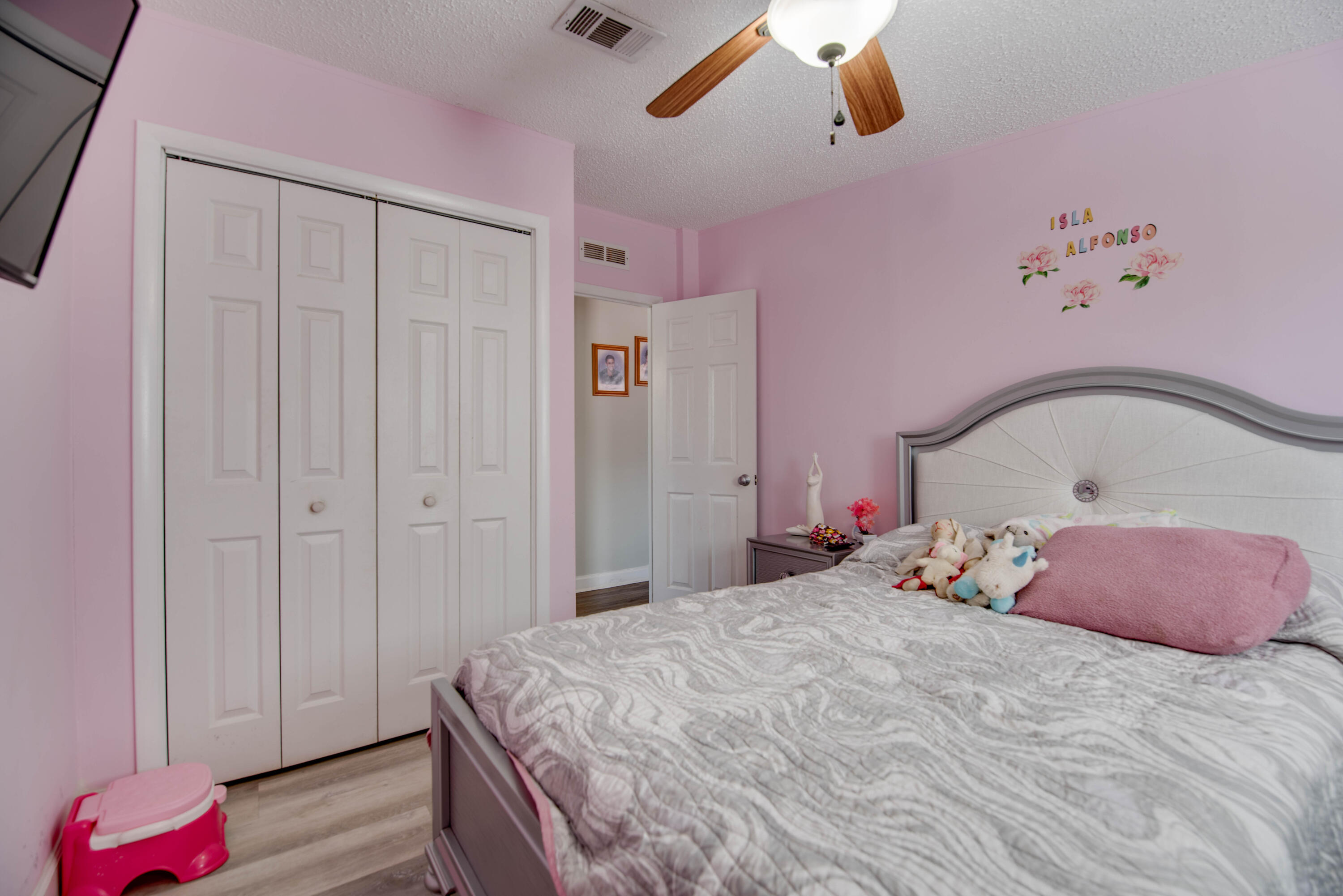 Stock Island, Florida, 33040, United States, 4 Bedrooms Bedrooms, ,3 BathroomsBathrooms,Residential,For Sale,1849012