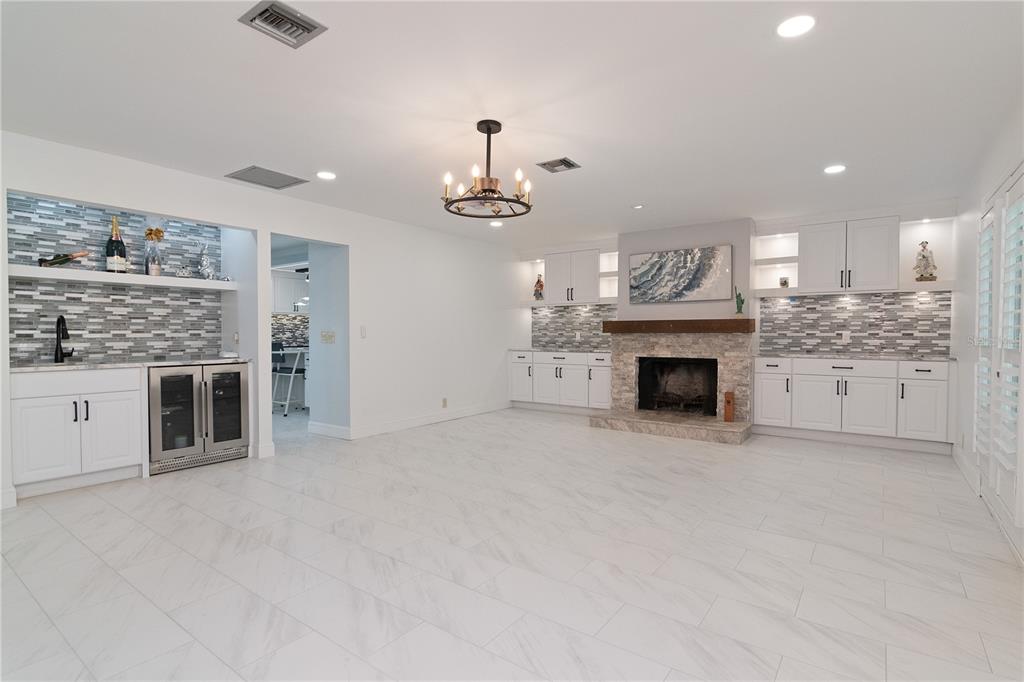 Tampa, Florida, 33615, United States, 4 Bedrooms Bedrooms, ,3 BathroomsBathrooms,Residential,For Sale,1838876